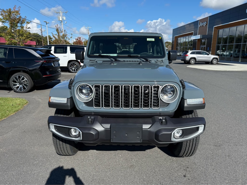 New 2026 Jeep Wrangler 4-DOOR SAHARA Sport Utility