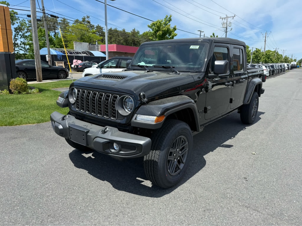 New 2026 Jeep Gladiator SPORT S 4X4 Pickup