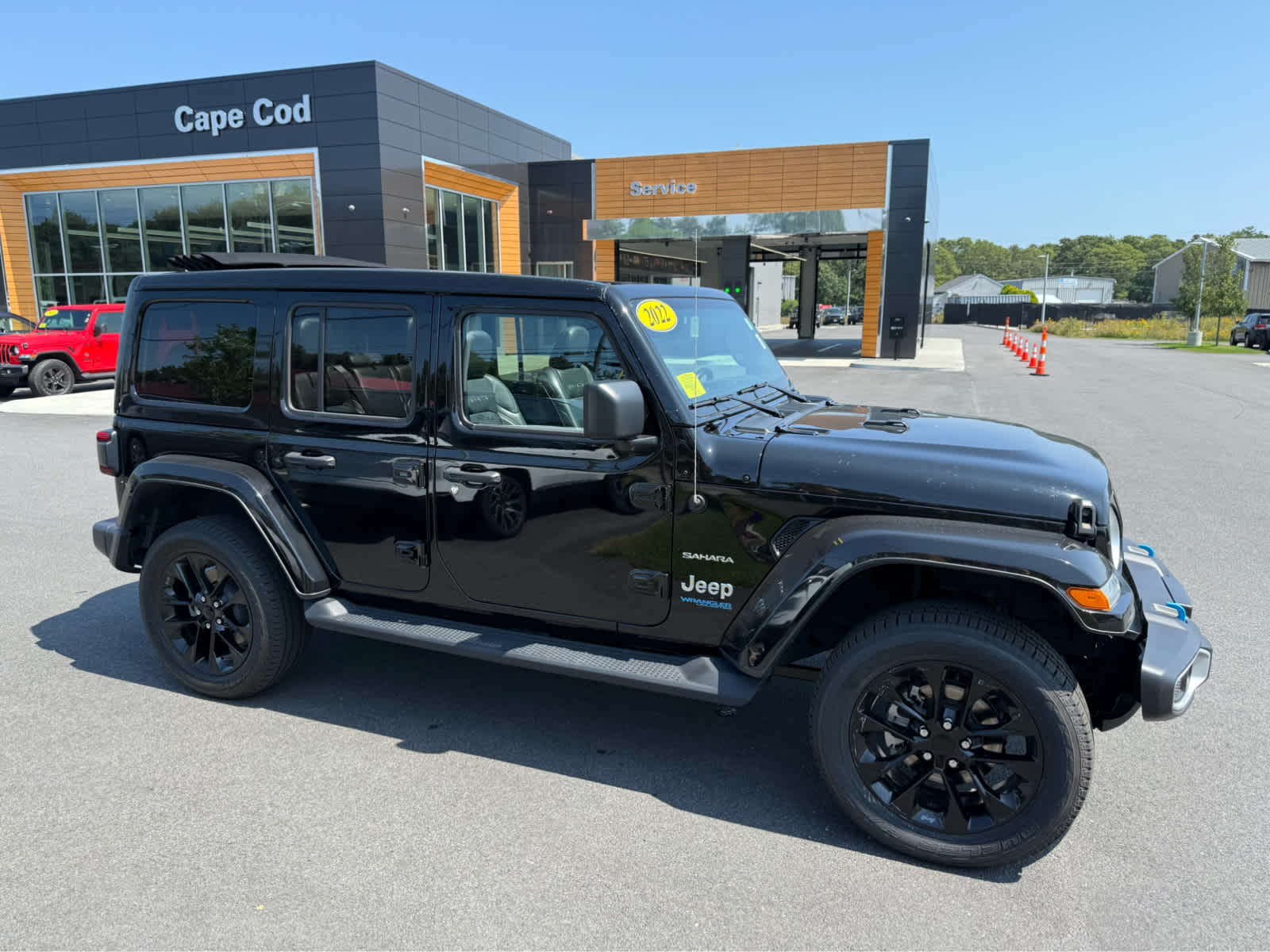2022 Jeep Wrangler 4xe Unlimited Sahara photo 2