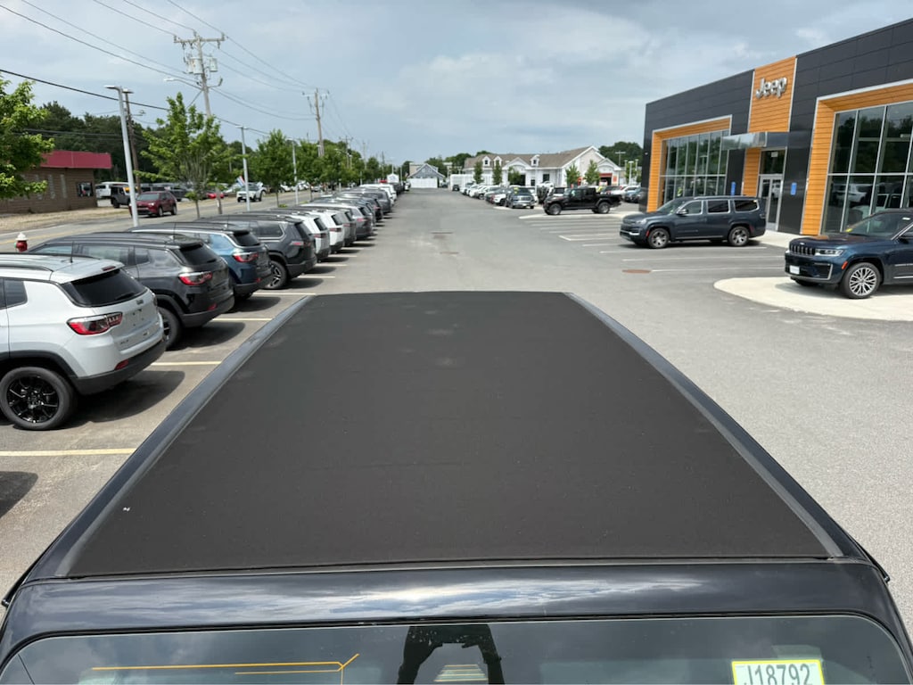 New 2026 Jeep Wrangler 4-DOOR RUBICON Sport Utility