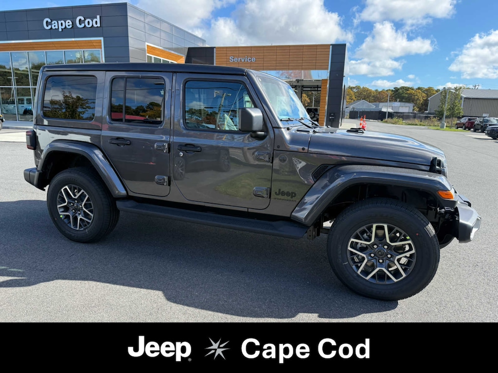 New 2026 Jeep Wrangler 4-DOOR SAHARA Sport Utility