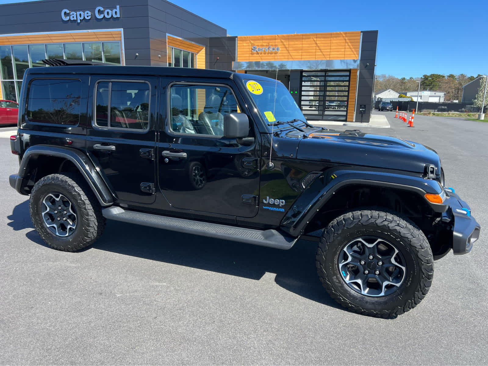 2022 Jeep Wrangler 4xe Unlimited Rubicon photo 2