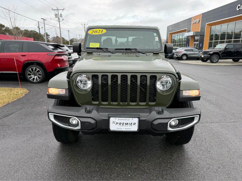 Used 2021 Jeep Gladiator Sport S 4x4 Truck Crew Cab