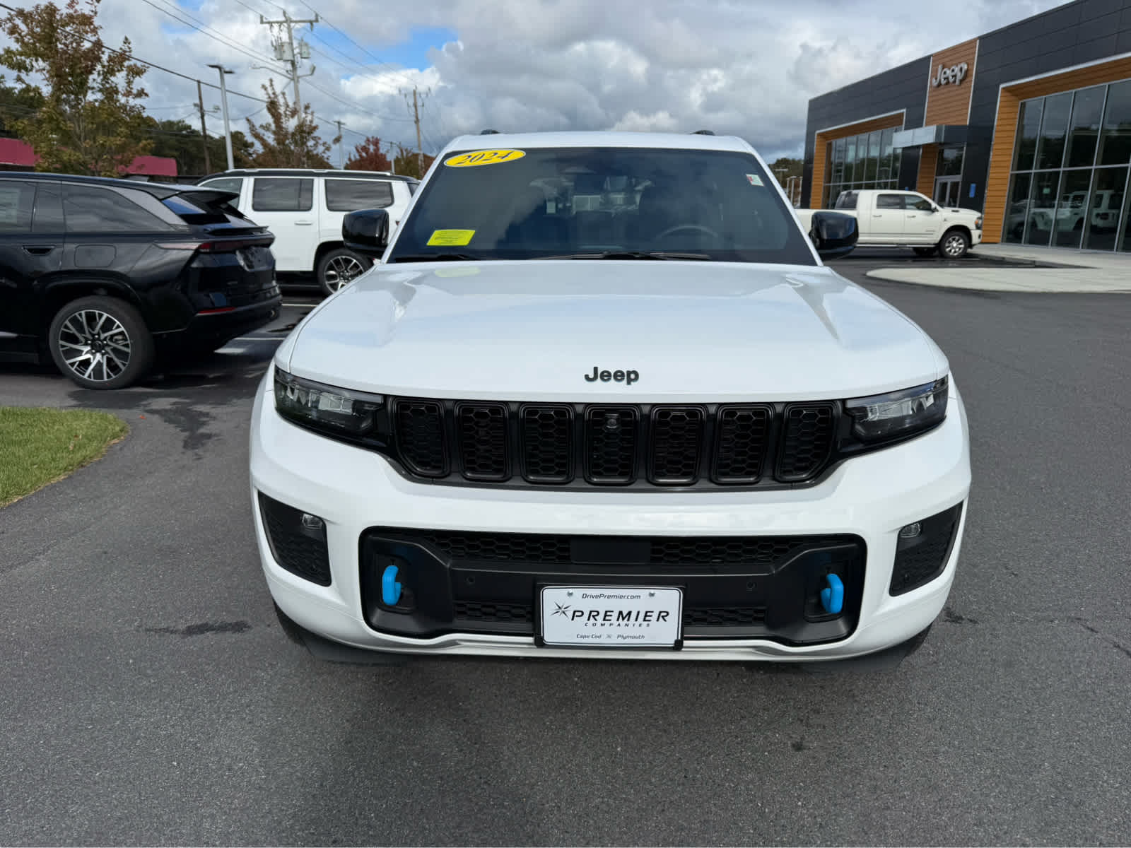 2024 Jeep Cherokee Limited 4xe photo 2