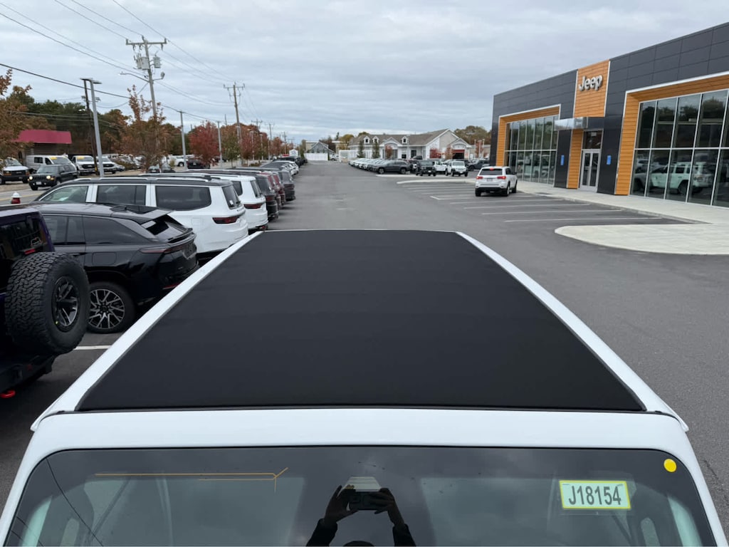 New 2026 Jeep Wrangler 4-DOOR RUBICON Sport Utility