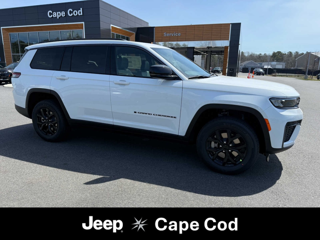 New 2026 Jeep Grand Cherokee L LAREDO ALTITUDE 4X4 Sport Utility