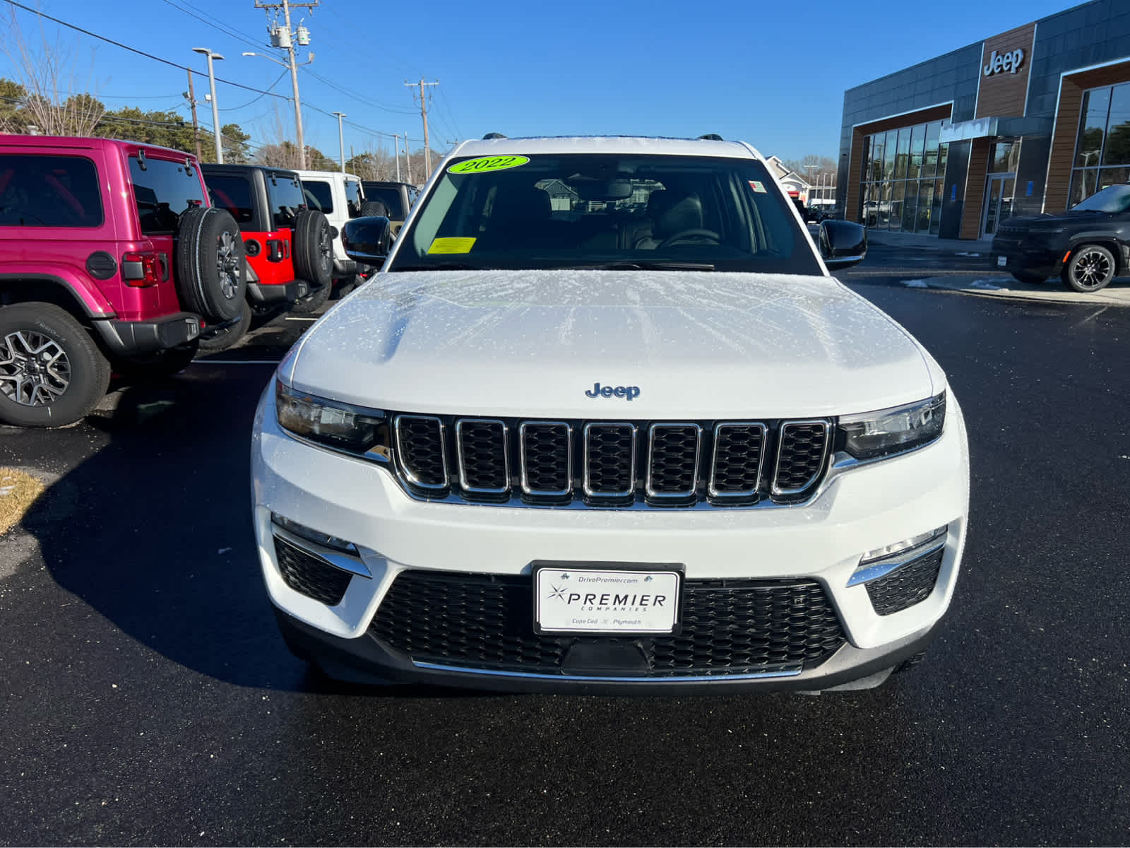 2022 Jeep Cherokee 4xe photo 2
