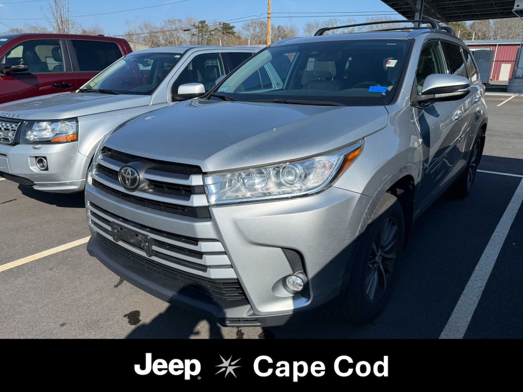 Used 2019 Toyota Highlander XLE SUV