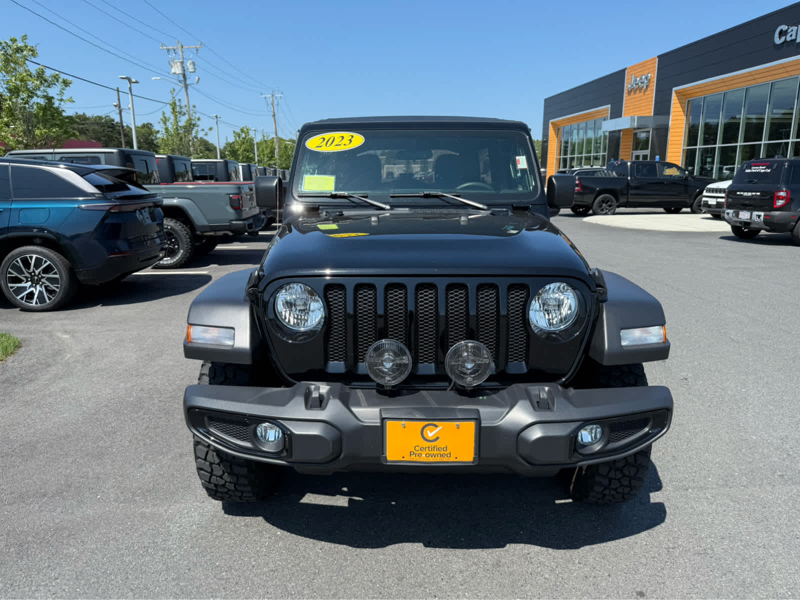 2023 Jeep Wrangler Willys Sport photo 3