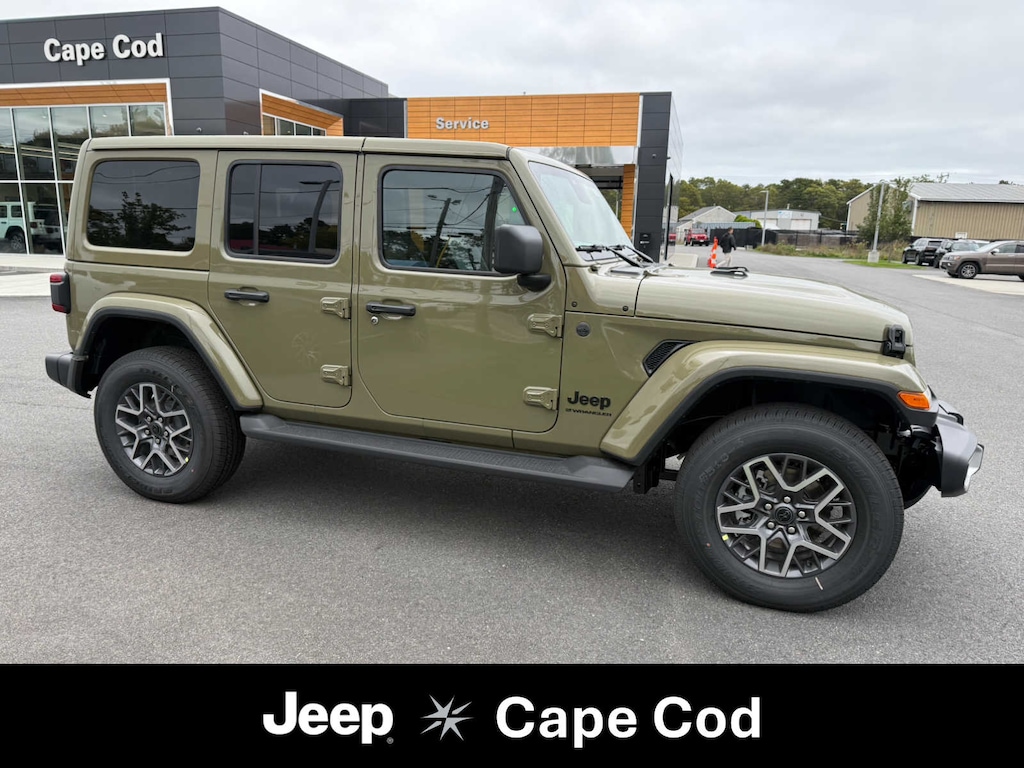 New 2026 Jeep Wrangler 4-DOOR SAHARA Sport Utility