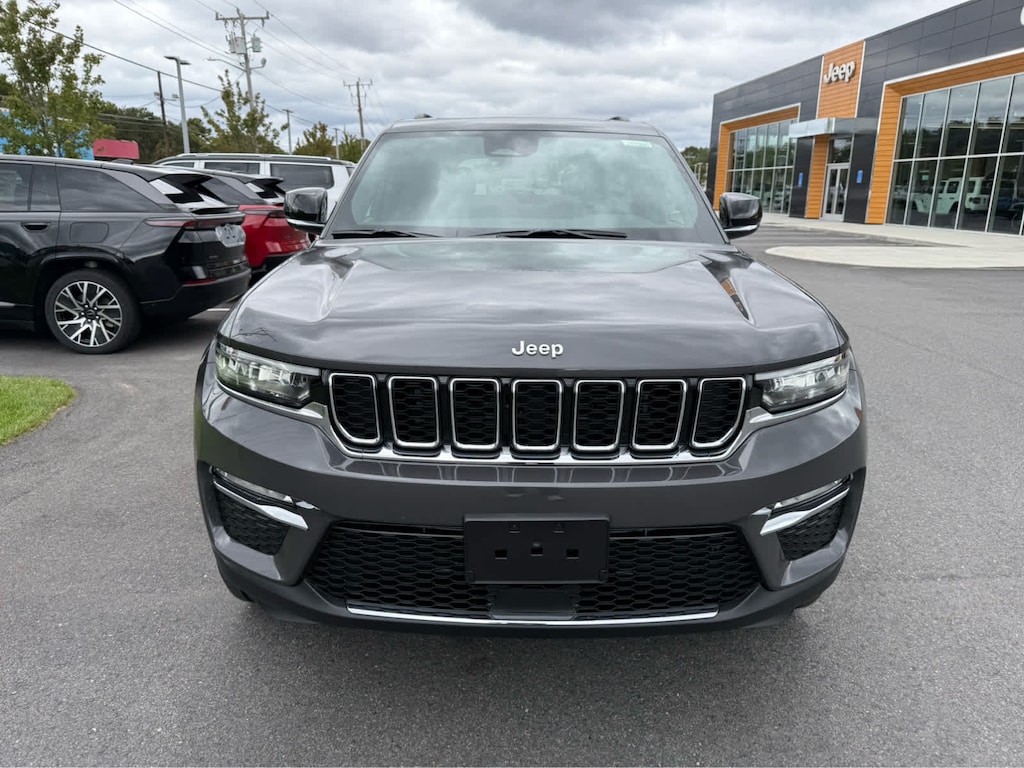 New 2025 Jeep Grand Cherokee LIMITED 4X4 Sport Utility