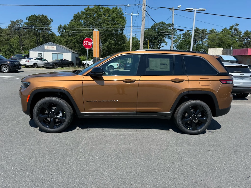 New 2026 Jeep Grand Cherokee LIMITED 4X4 Sport Utility