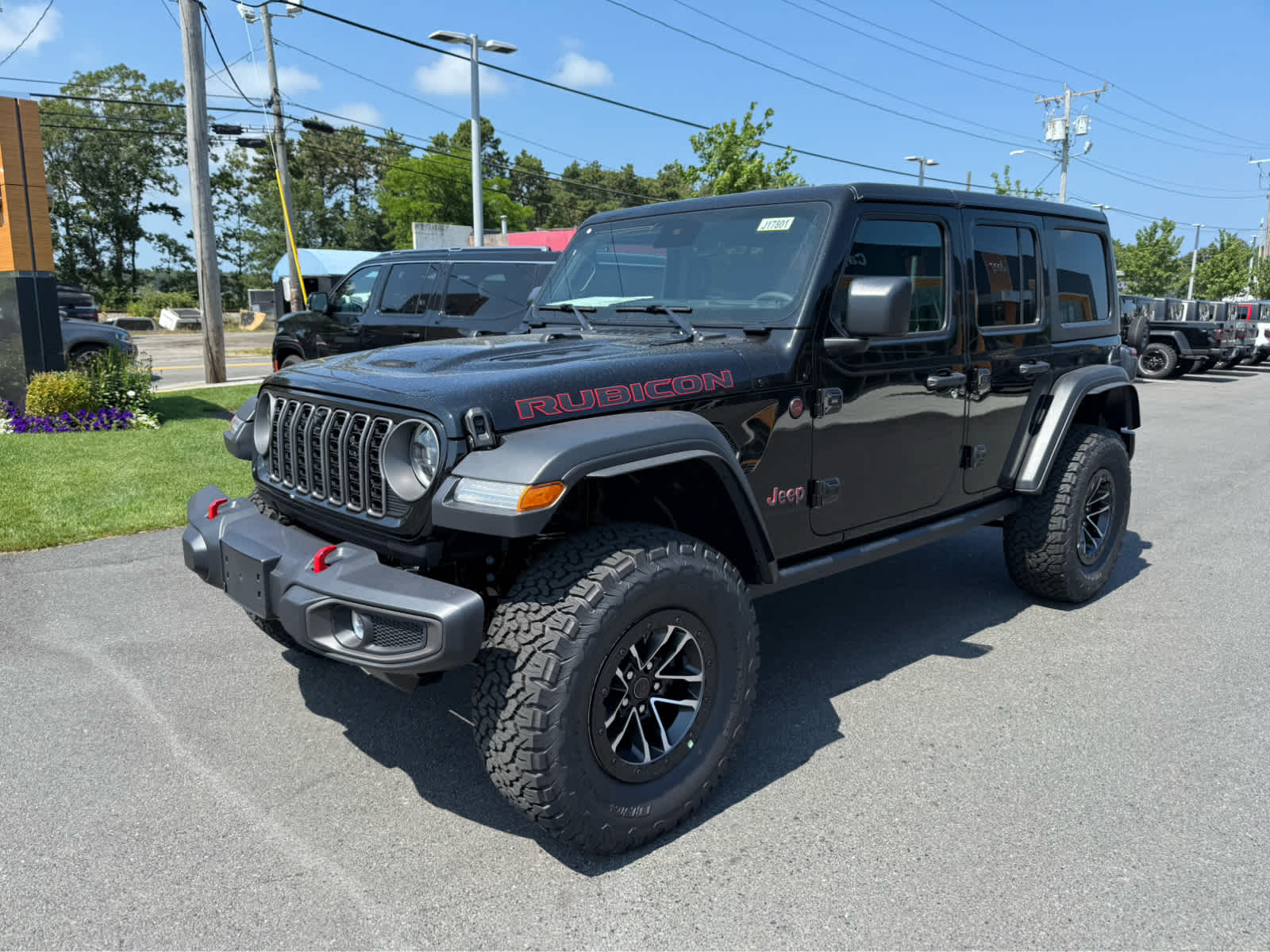 2025 Jeep Wrangler Rubicon photo 3