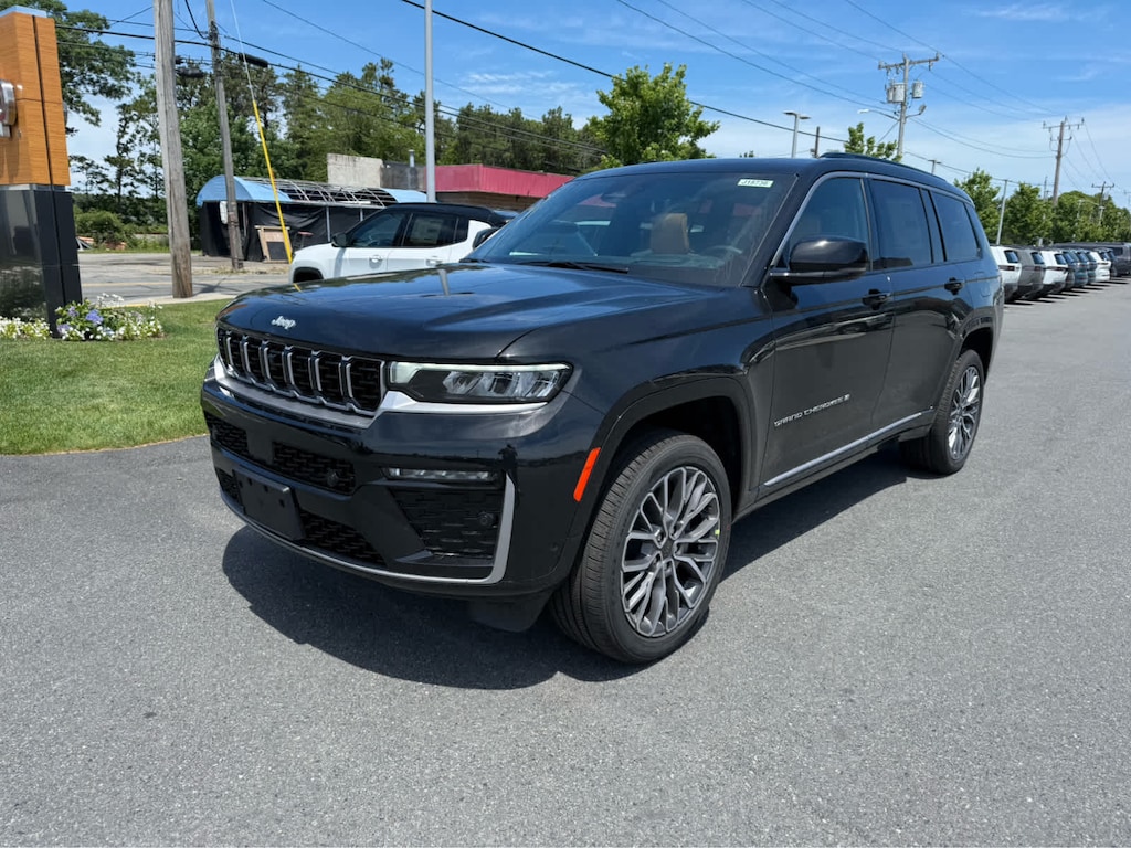 New 2026 Jeep Grand Cherokee L SUMMIT 4X4 Sport Utility