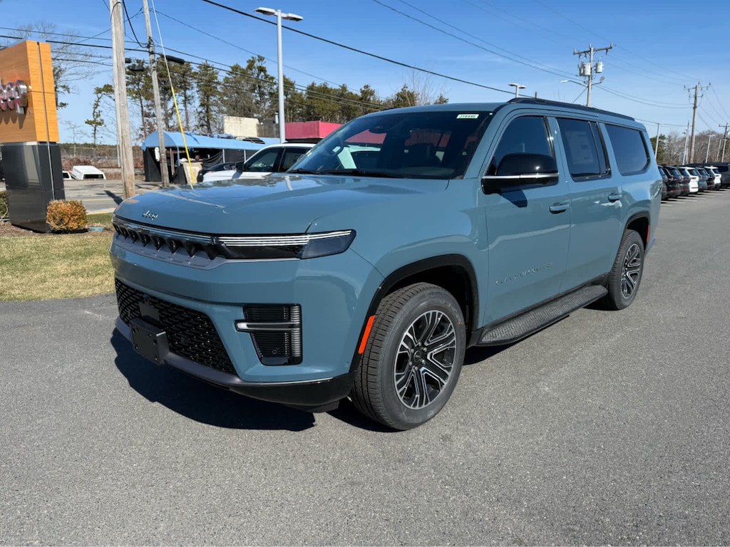 New 2026 Jeep Grand Wagoneer L 4X4 Sport Utility