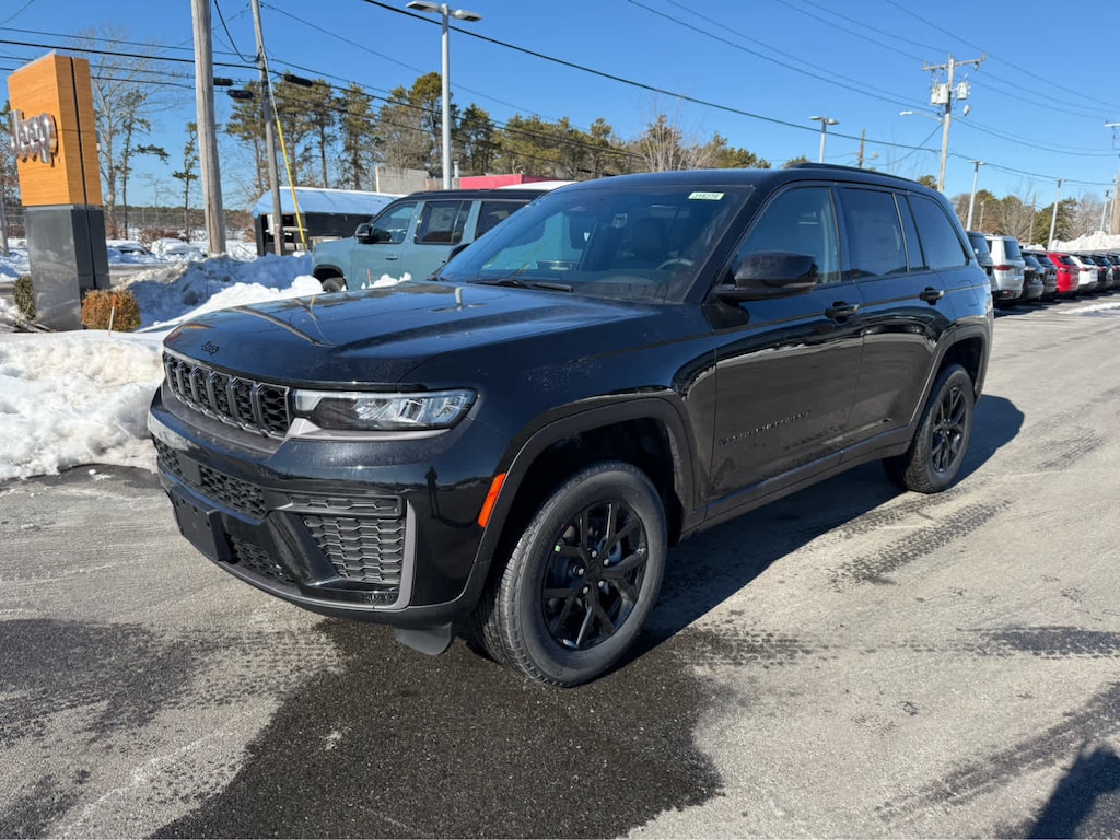 New 2026 Jeep Grand Cherokee ALTITUDE 4X4 Sport Utility