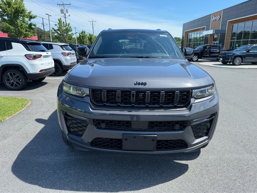 New 2026 Jeep Grand Cherokee LIMITED RESERVE 4X4 Sport Utility