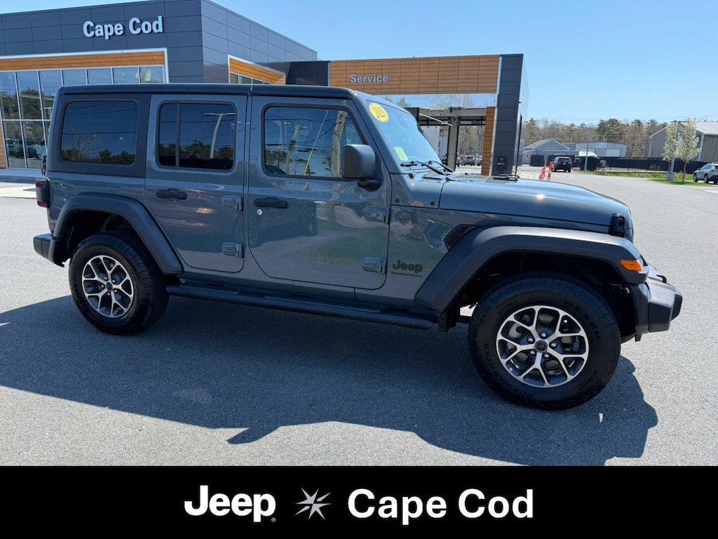 Used 2025 Jeep Wrangler Sport S SUV
