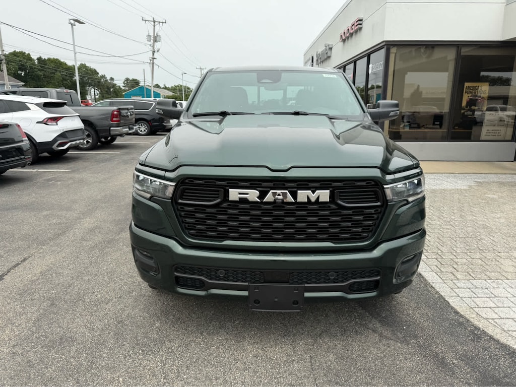 New 2026 Ram 1500 BIG HORN CREW CAB 4X4 5'7 BOX Pickup