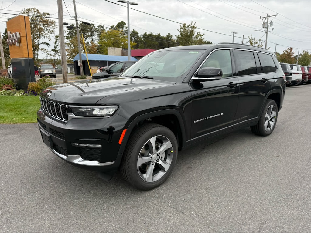 New 2025 Jeep Grand Cherokee L LIMITED 4X4 Sport Utility