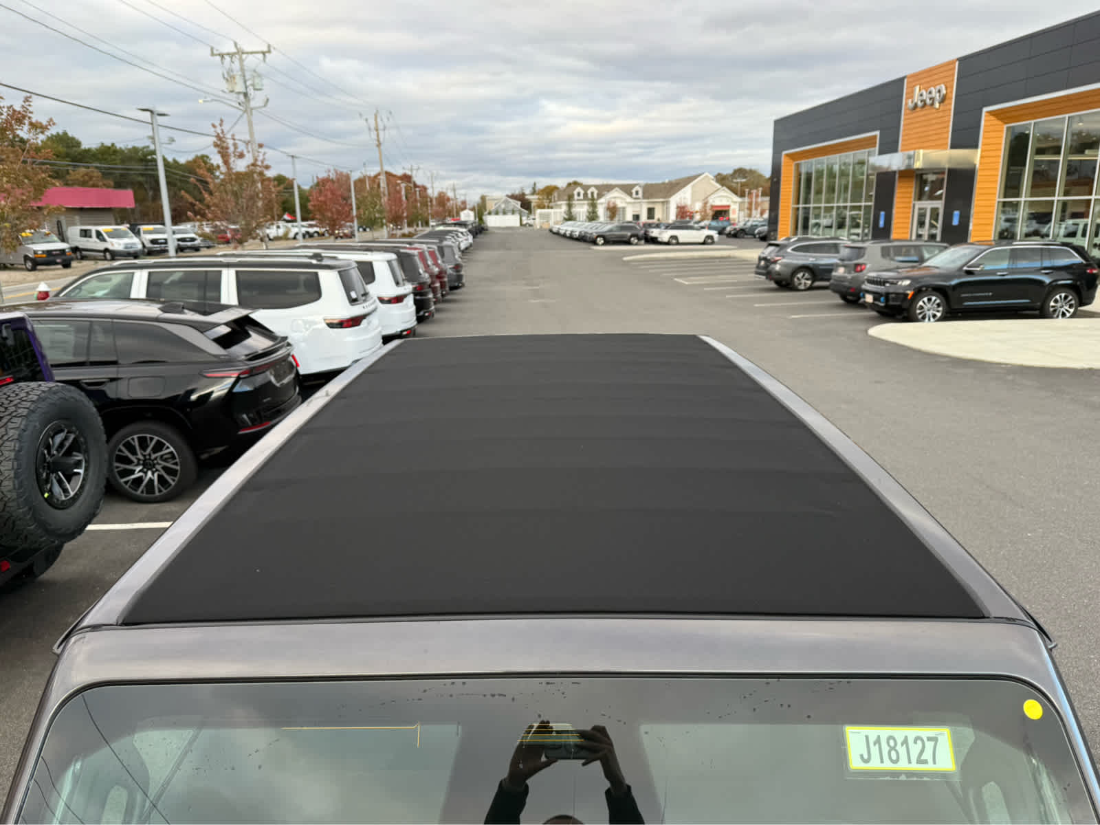 2026 Jeep Wrangler Sahara photo 4