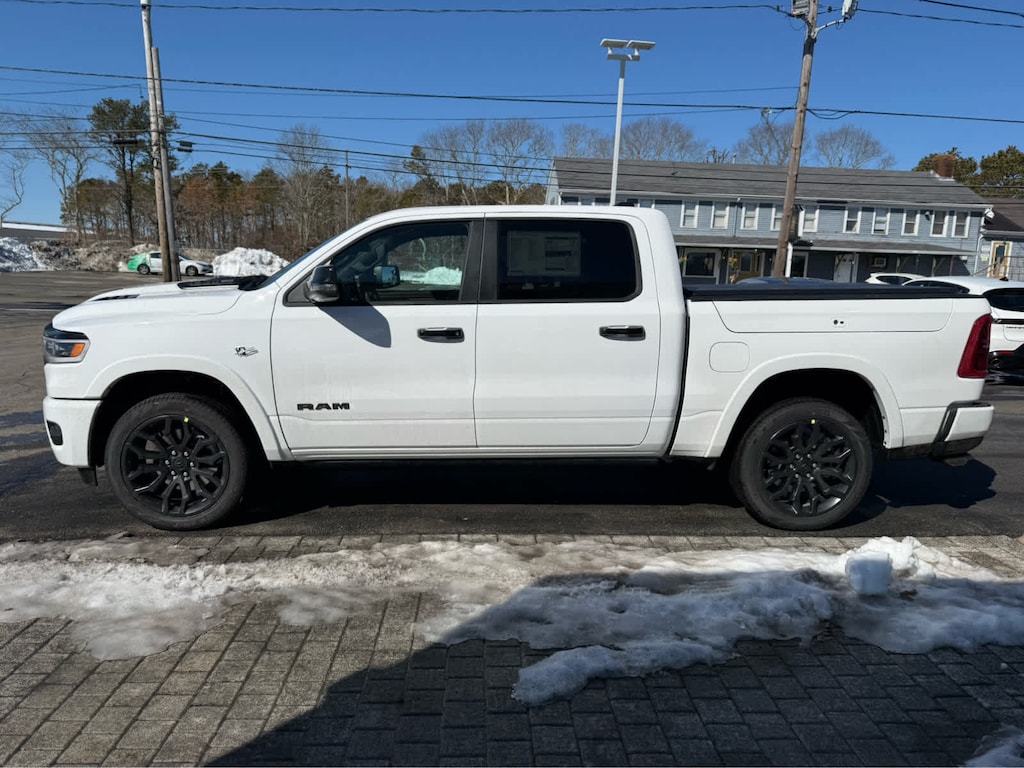 New 2026 Ram 1500 LIMITED CREW CAB 4X4 5'7 BOX Pickup