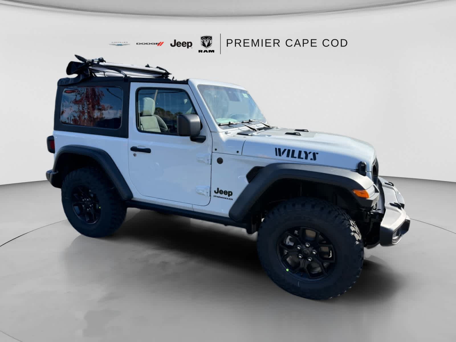 2026 Jeep Wrangler 2-Door Willys - Photo 2