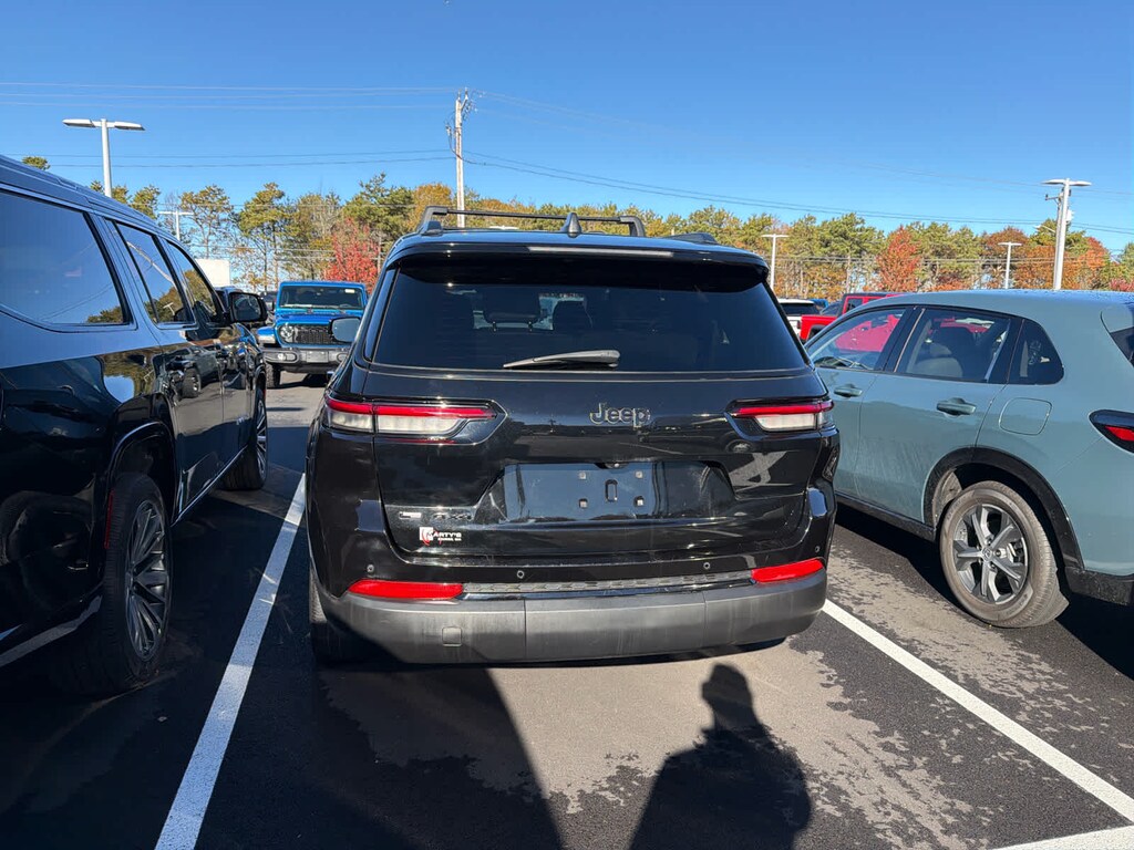 Used 2021 Jeep Grand Cherokee L Altitude SUV