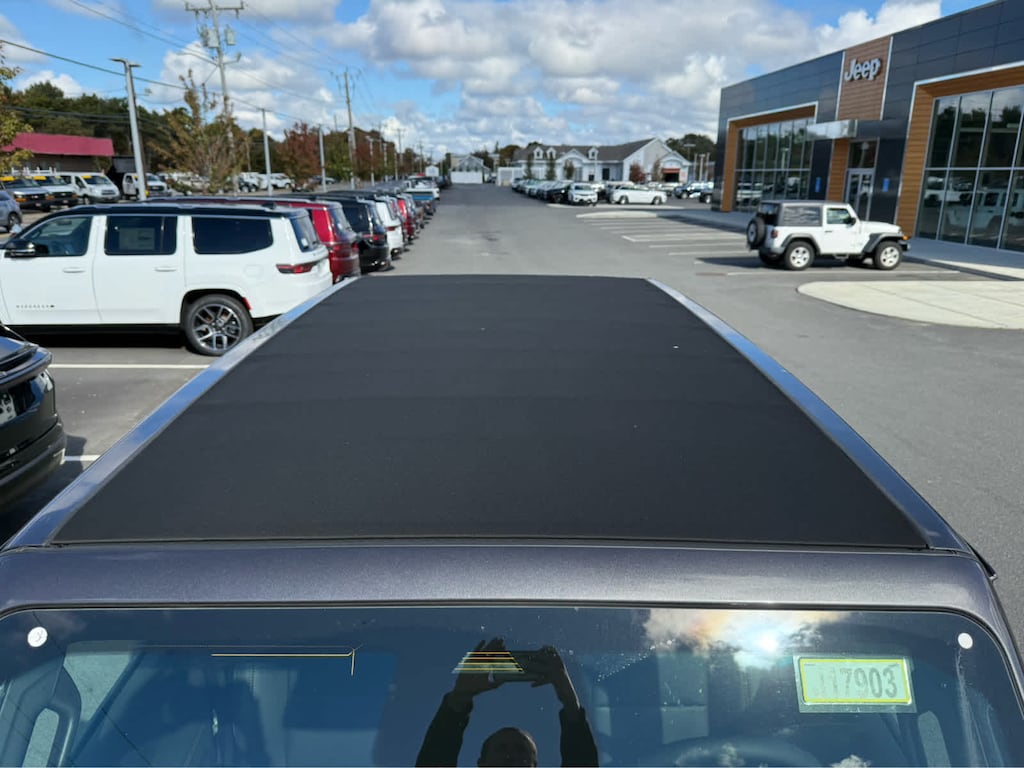 New 2026 Jeep Wrangler 4-DOOR SAHARA Sport Utility