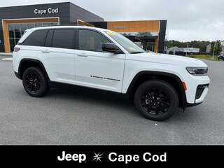 2026 Jeep Grand Cherokee Laredo Altitude SUV