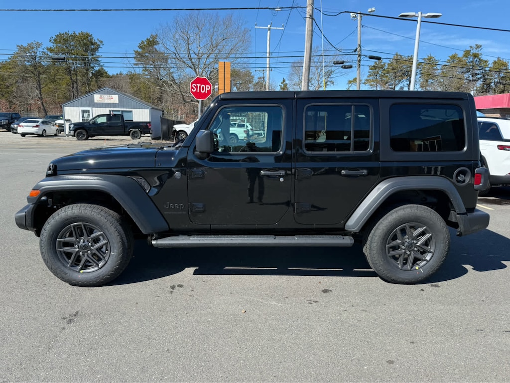 New 2026 Jeep Wrangler 4-DOOR SPORT S Sport Utility