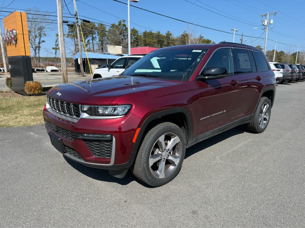 New 2026 Jeep Grand Cherokee LIMITED 4X4 Sport Utility
