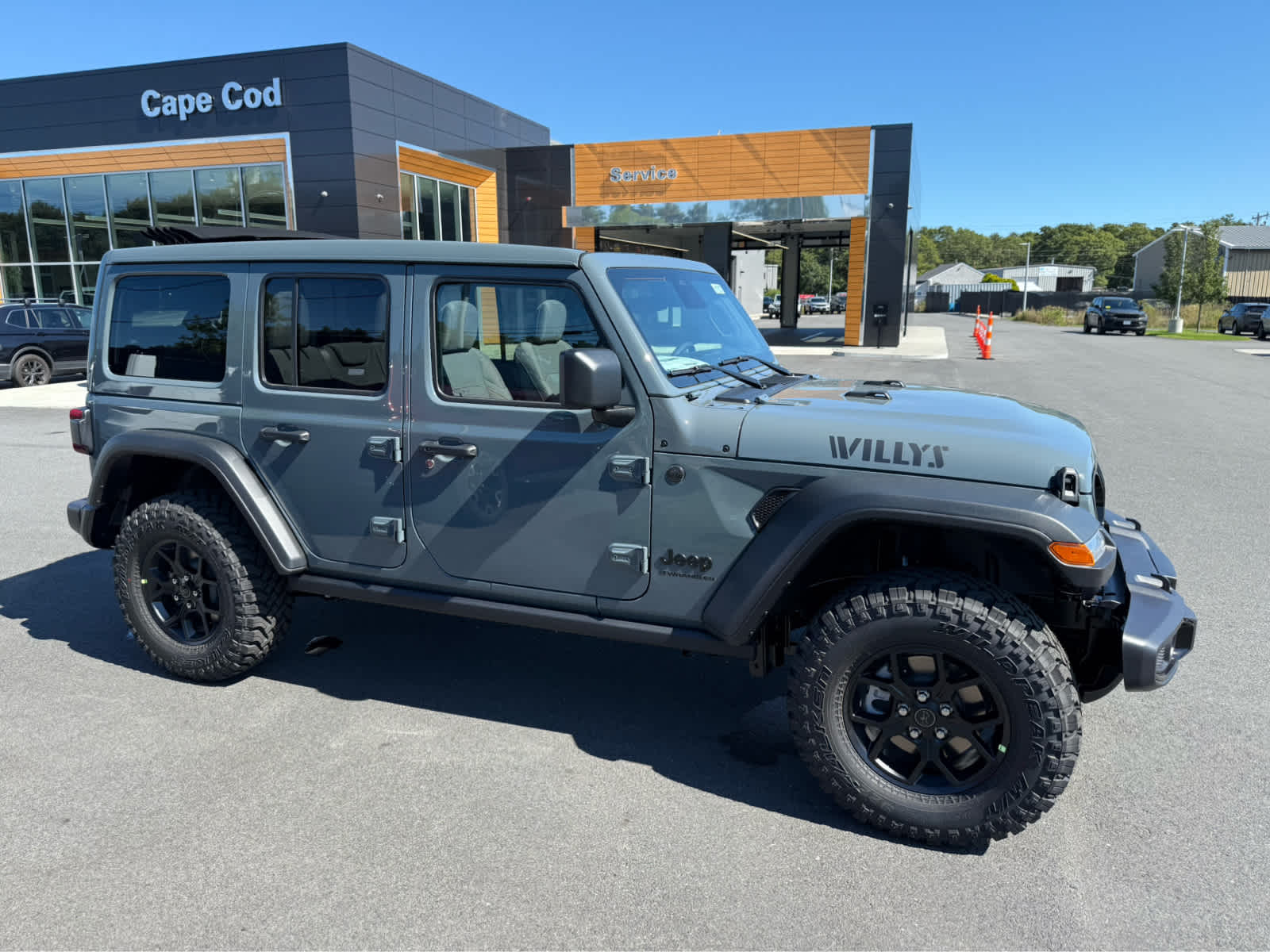2025 Jeep Wrangler Willys photo 2