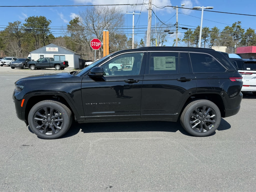 New 2026 Jeep Grand Cherokee LIMITED RESERVE 4X4 Sport Utility
