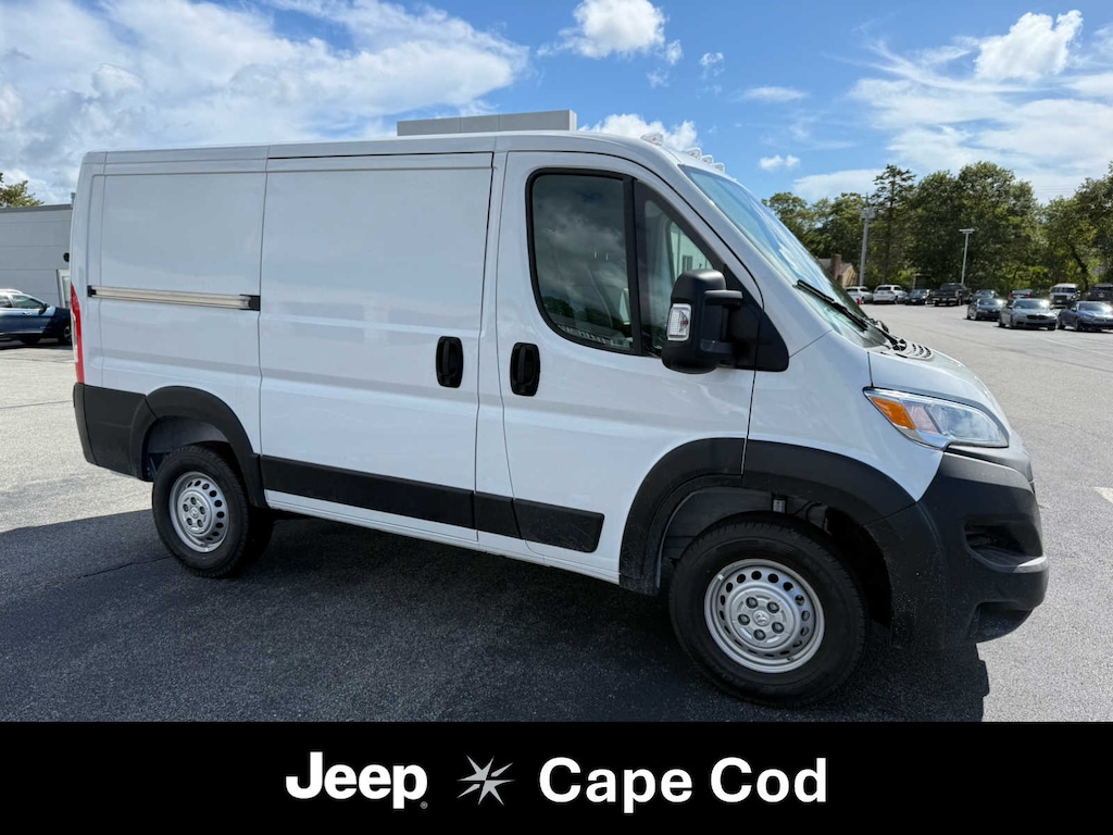 New 2025 Ram ProMaster PROMASTER 1500 TRADESMAN CARGO VAN LOW ROOF 118' W Cargo Van