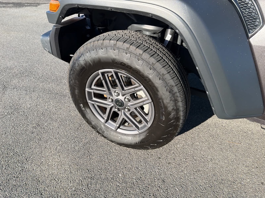 Used 2025 Jeep Wrangler Sport S SUV