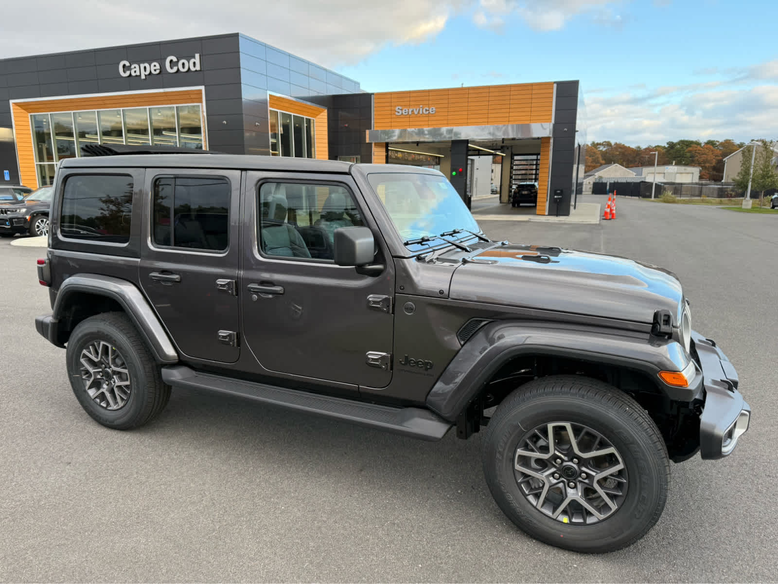 2026 Jeep Wrangler Sahara photo 2