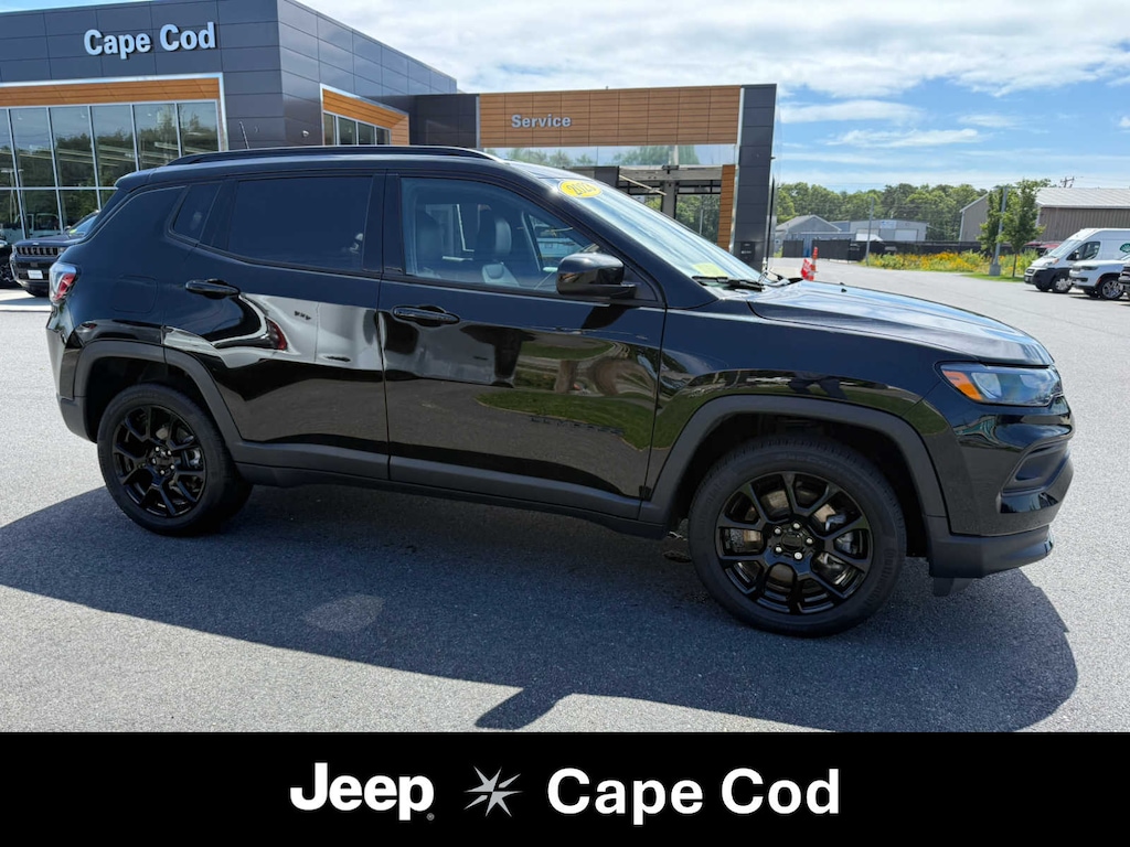 Used 2023 Jeep Compass Altitude SUV