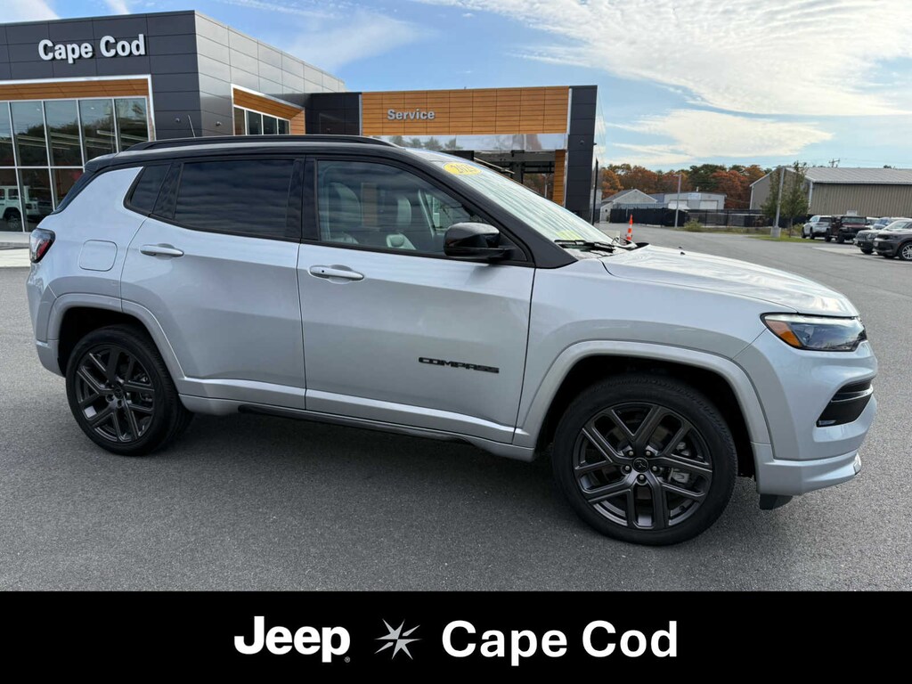 Used 2025 Jeep Compass Limited SUV