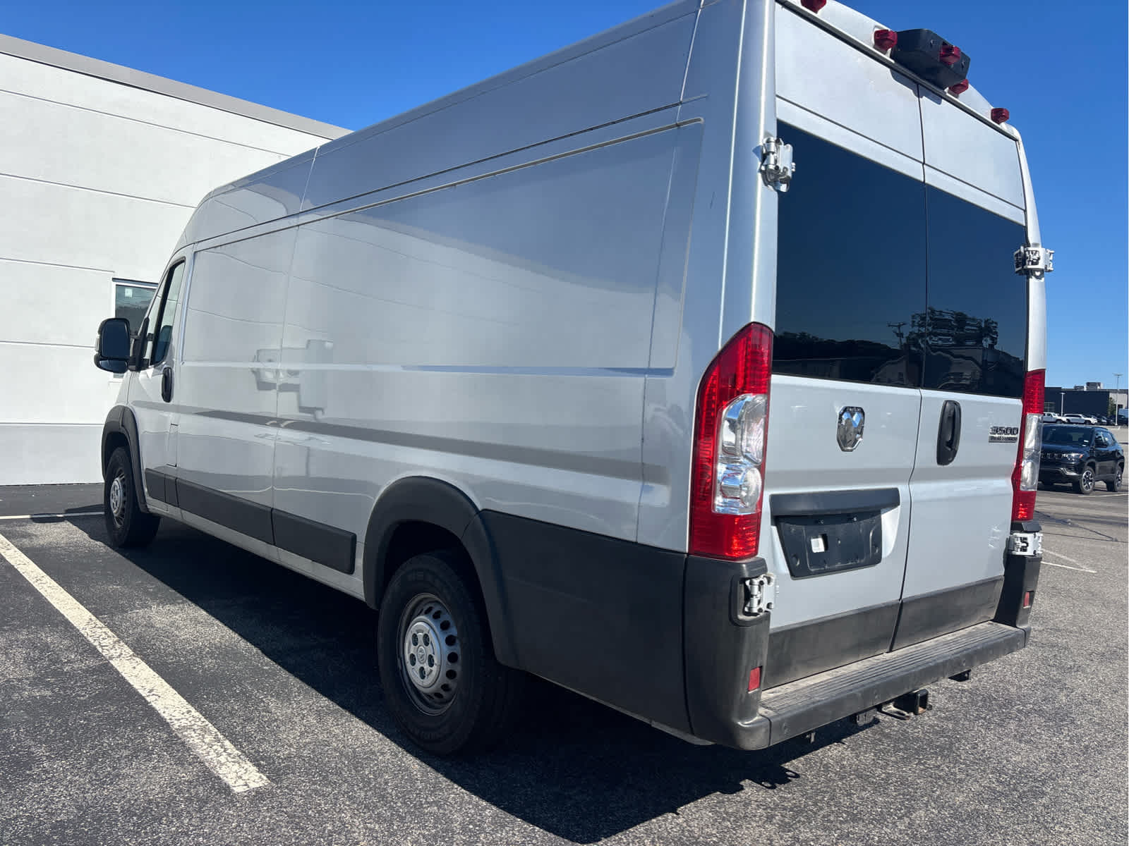 2024 Ram ProMaster 3500 Cargo Van photo 3