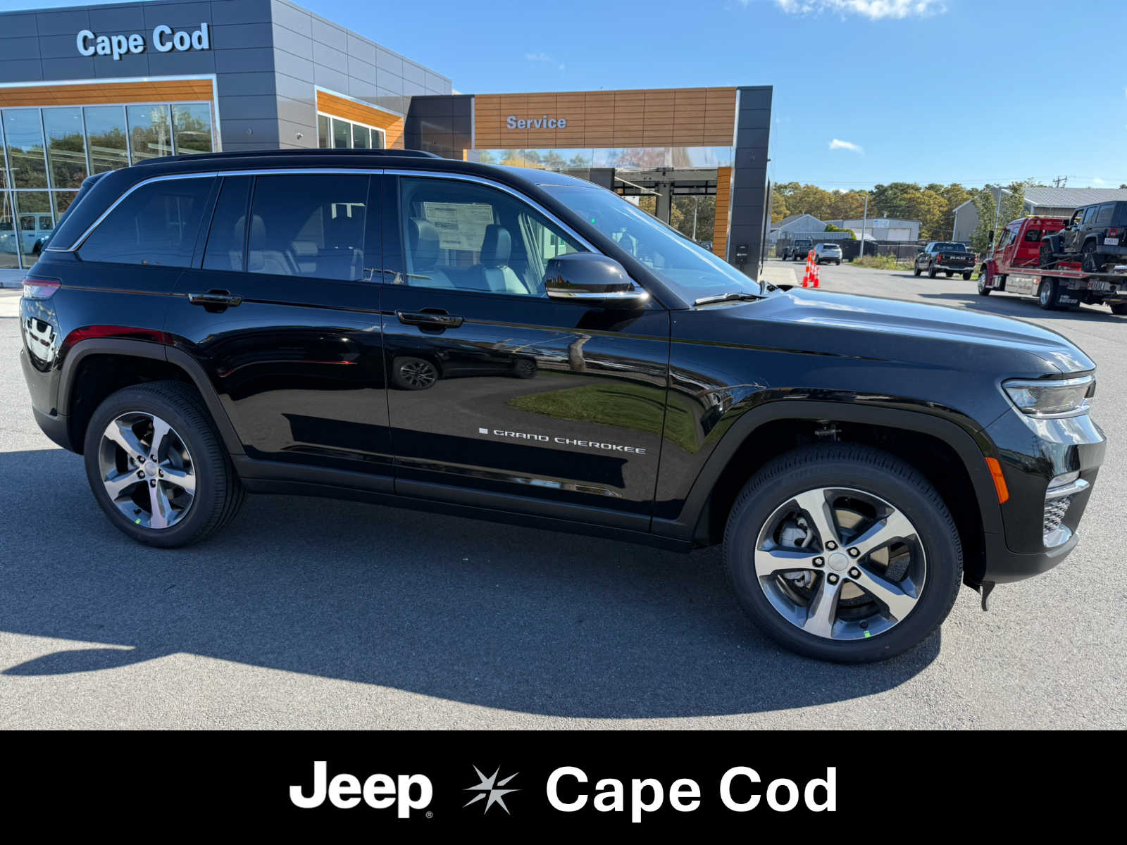 2025 Jeep Grand Cherokee Limited's photo