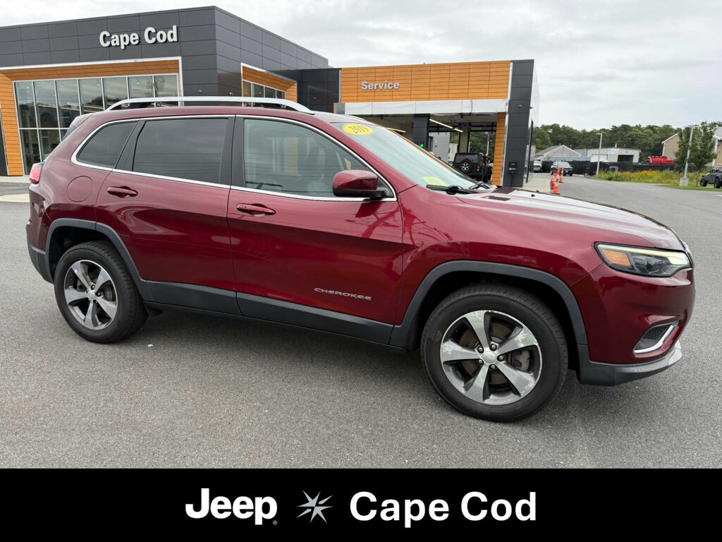 Used 2019 Jeep Cherokee Limited SUV