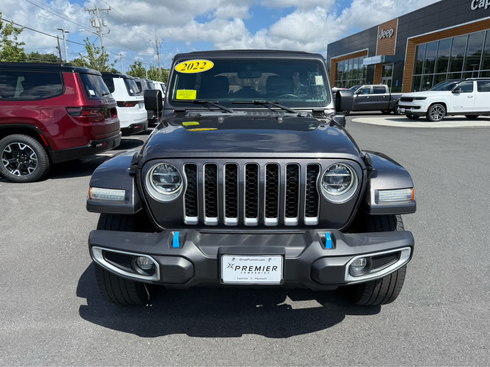 2022 Jeep Wrangler 4xe Unlimited Sahara photo 3