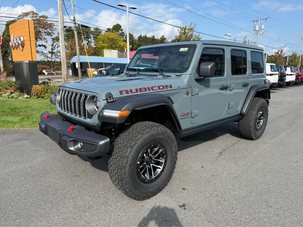 New 2026 Jeep Wrangler 4-DOOR RUBICON Sport Utility