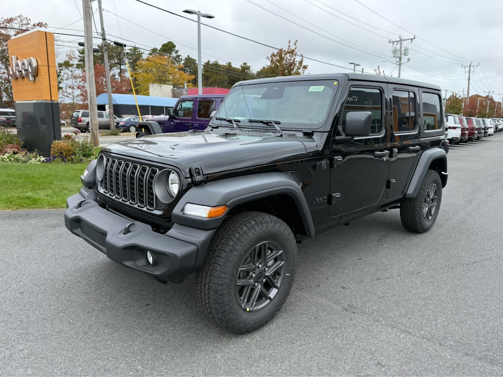 New 2026 Jeep Wrangler 4-DOOR SPORT S Sport Utility