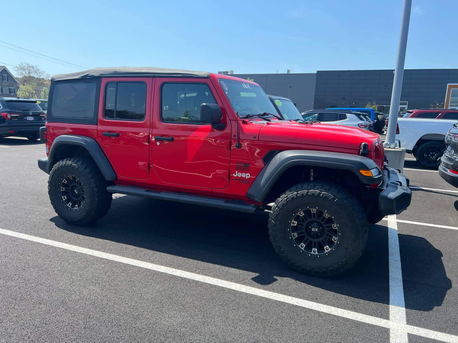 2019 Jeep Wrangler Sport S photo 2