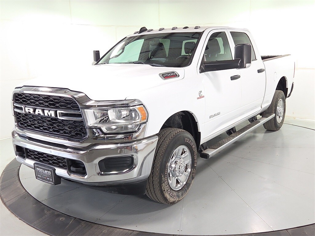 2022 Ram 2500 Tradesman photo 3