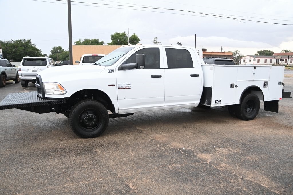 2017 Ram 3500 Tradesman SLT Laramie photo 3