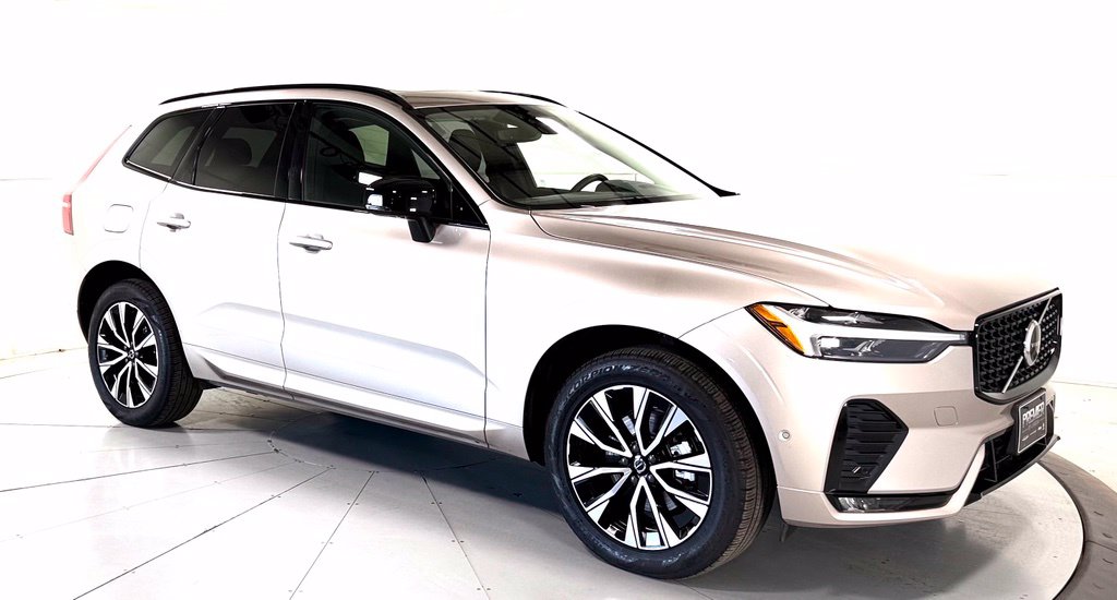 2025 Volvo XC60 Plus