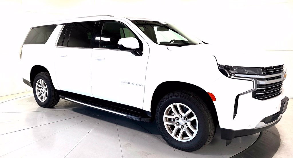 2024 Chevrolet Suburban LT
